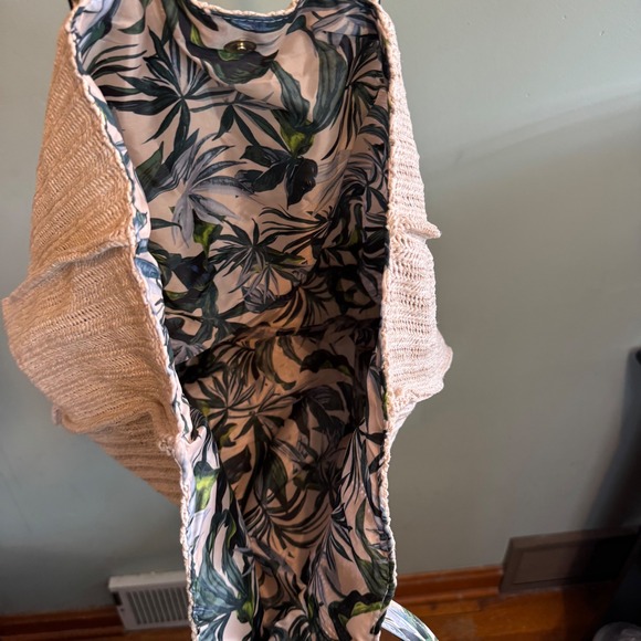 Victoria's Secret Women Limited Edition Beach Travel Tropical Woven Tote Bag Tan - Picture 5 of 6